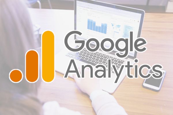 Google Analytics 4 használata a Kreatív website oldalain